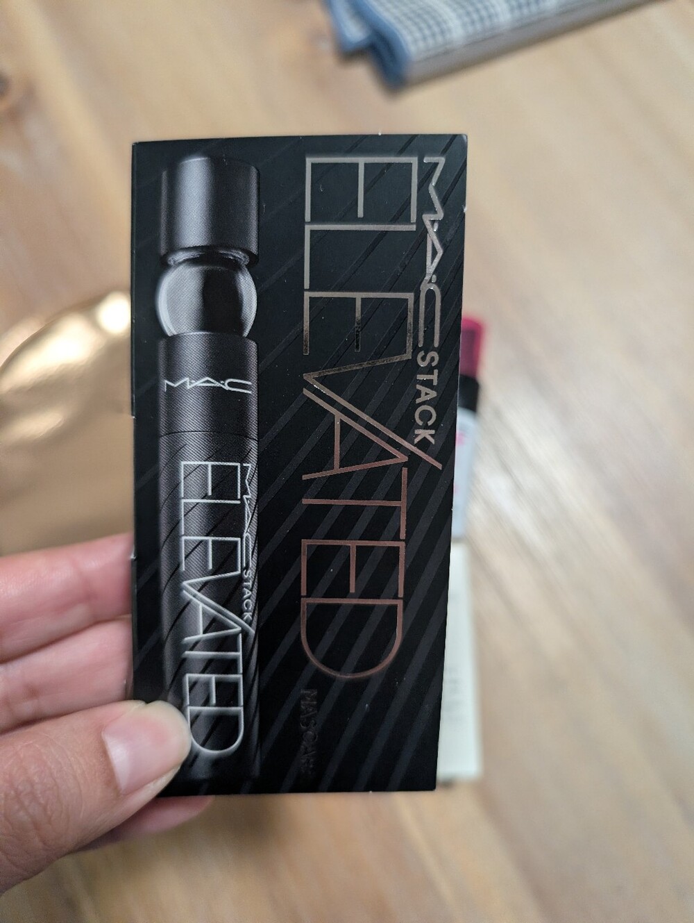 Mac Cosmetics Bundle - Picture 2 of 9